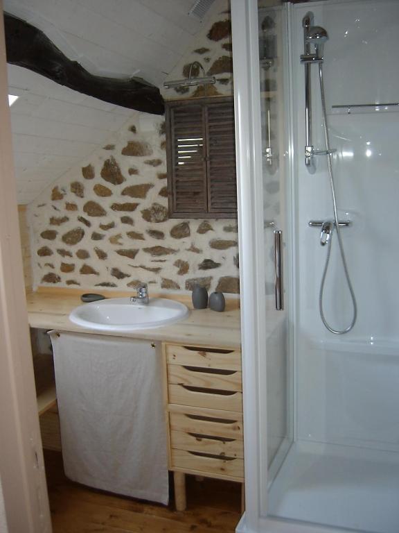 Gites Au Clos Du Lit Saint-Aaron Værelse billede