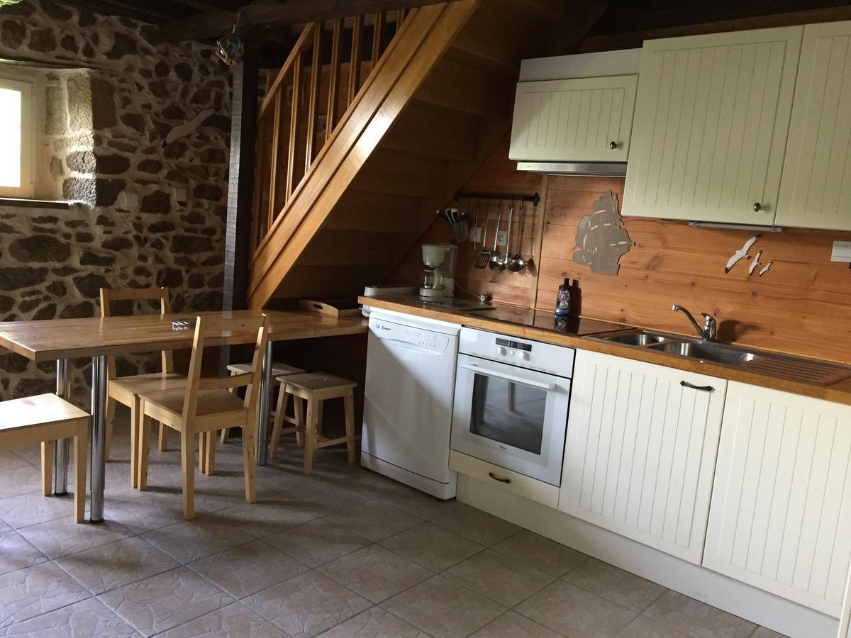 Gites Au Clos Du Lit Saint-Aaron Eksteriør billede