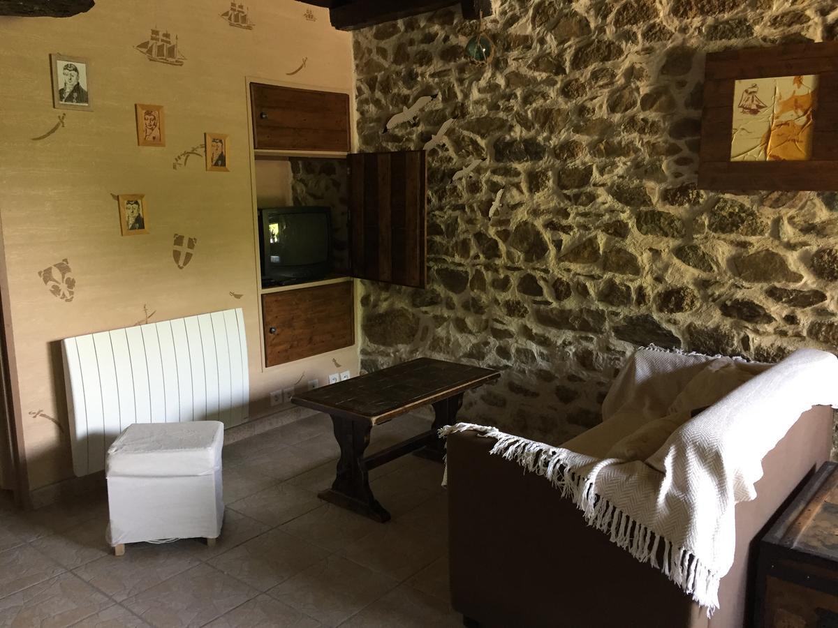 Gites Au Clos Du Lit Saint-Aaron Eksteriør billede